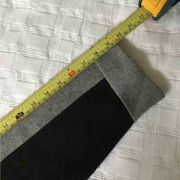 CYNTHIA ROWLEY sweater - Picture 6 of 9